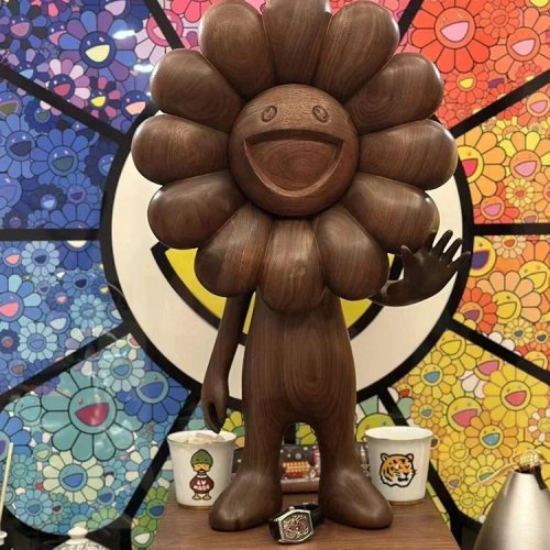 Figura decorativa girasol en nogal por artistas japoneses — adorno tipo muñeca, regalo de cumpleaños