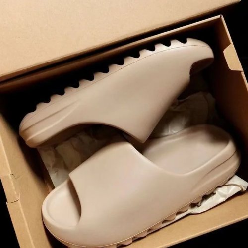 Coconut Cloud Thick-Soled EVA Slides — Soft Beach Sandals for Men & Women