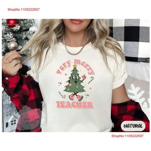 メンズTシャツ「Very Merry Teacher」クリスマス用 – ヴィンテージウォッシュ加工、快適で伸縮性あり、幼稚園の先生向け