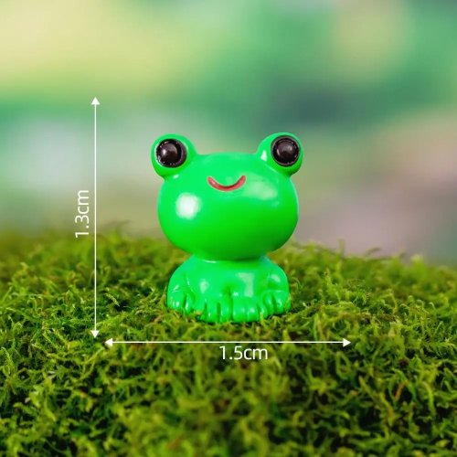 Handmade mini animal figurines – cute realistic micro landscape ornaments for terrariums, fairy gardens and dioramas (cat, duck, sheep, squirrel, frog, turtle)
