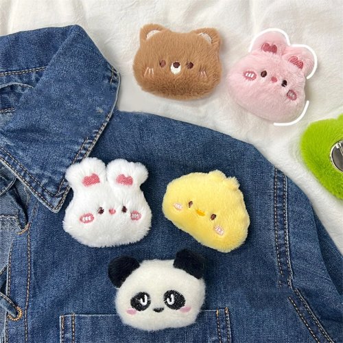 Broches en peluche style cartoon — Grenouille, Ours, Lapin, Panda, Poussin — Épingles pour sac et vêtements