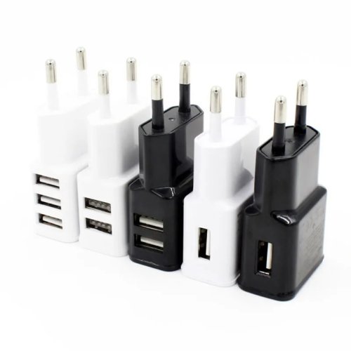 محول شحن USB عالمي 5V 2A — محول من 220V إلى 5V لشحن الهواتف والأجهزة الإلكترونية