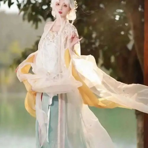 Blusa Hanfu feminina com mangas largas bordadas e fita na cintura, estilo chinês tradicional de primavera