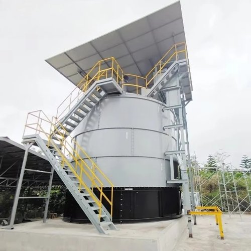Automatische fermentatietank voor kippenmest 110 m³ – voor vleeskuikenbedrijf tot 100.000 dieren