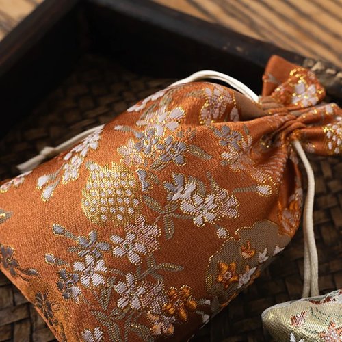 Bolsa de satén bordada con cordón – Bolsa para joyas y cosméticos, ideal como regalo o detalle de boda y fiesta