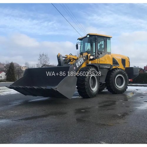Everun ER35 Kompaktowa Ładowarka Przegubowa – Udźwig 3000 kg, łyżka przednia, mini ładowarka do prac rolniczych