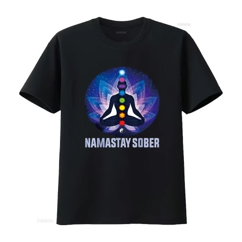 T-shirt homem 'Namastay Sober' apoio à recuperação (NA/AA) – lavagem vintage, toque macio