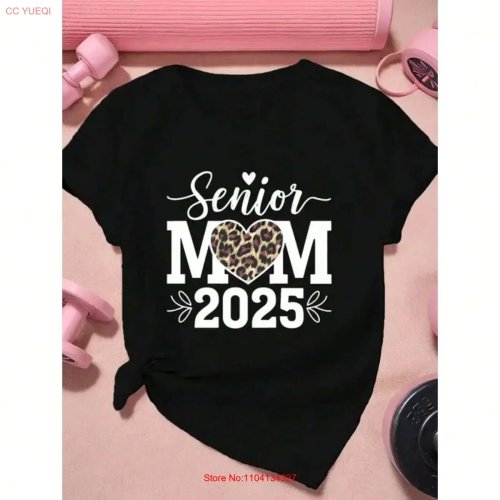 2025 'Senior Mom' レディース オーバーサイズ 半袖Tシャツ スポーティー／ヴィンテージウォッシュ — デイリーに快適