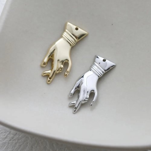 10 piezas Colgantes mano de latón baño de oro 14K para elaborar joyas - 28.5×12.5 mm