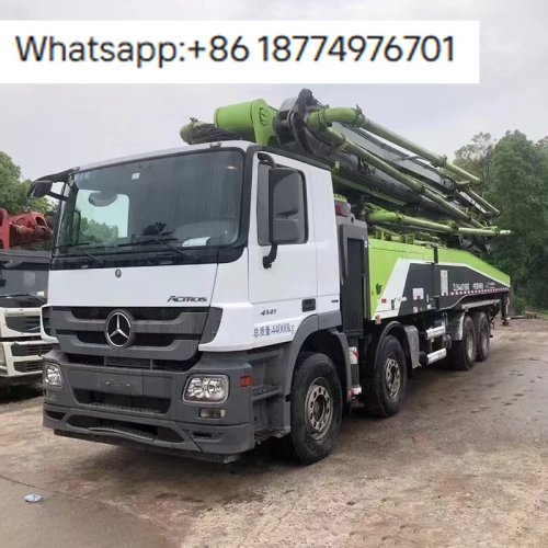 Pompa per calcestruzzo montata su camion ZOOMLION ZLJ5440THBBE usata, idraulica, ottime condizioni