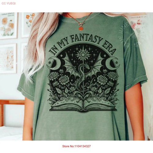 T-shirt unisex 'In My Fantasy Era' dla miłośników książek z nadrukiem smoka, efekt vintage (prany), wygodny