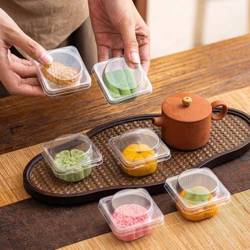 Kit com 10 caixas descartáveis transparentes para mooncakes/mochi e bolinhos de gema — Grau alimentício