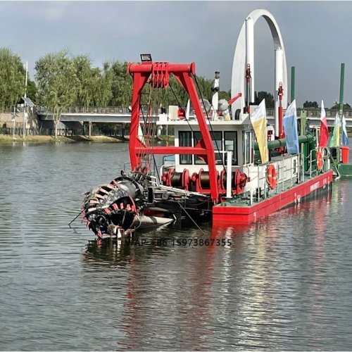 Motorbetriebener Saugbagger/Boot für Teiche & Seen – Saugpumpe zur Entfernung von Schlamm und Sedimenten