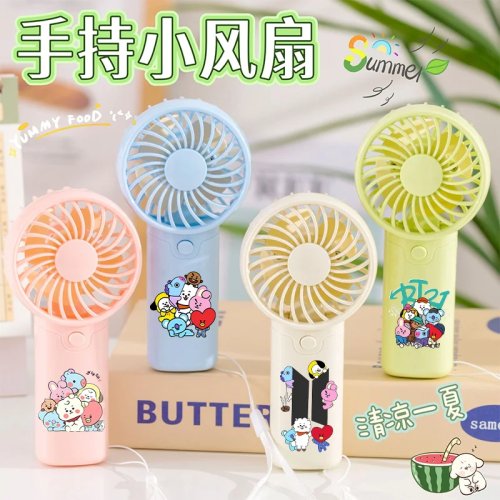 Mini ventoinha portátil BT21 com estampa COOKY & TATA — kawaii, para verão, viagens e como oferta de aniversário