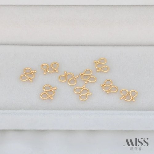 Componentes para bisutería bañados en oro 14K - cierres M y S, conector W, hebilla en forma de 8 y terminales para cordón de cuero para pulsera y collar DIY