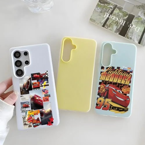 غطاء شفاف من TPU Lightning McQueen لهواتف Samsung S22-S26 مع حامل بطاقات قابل للفصل 2 في 1