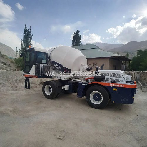 Self-propelled self-loading concrete mixer truck