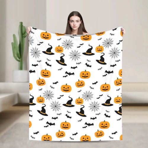 Koc polarowy Halloween — miękki, oddychający koc na łóżko i na zewnątrz, z motywem kapelusza czarownicy, nietoperza i dyni