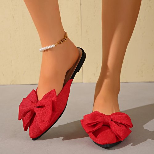 Sandália rasa feminina com pormenor metálico, slip-on, estilo luxo para praia e dia a dia — Verão 2025