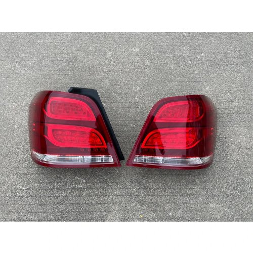 Fanale posteriore originale usato per Mercedes‑Benz W204 GLK260/GLK300/GLK350/GLK400 LED, versione UE 2013–2015