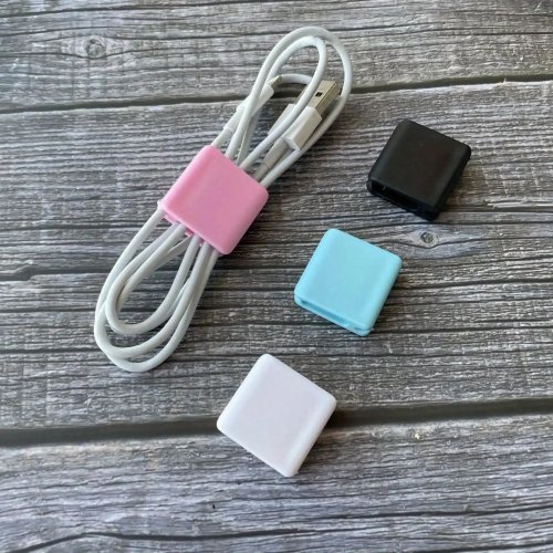 Pack 4 clips organizadores de cabos – prendedor/enrolador para auscultadores e cabos de dados, organizador de secretária