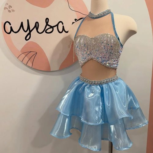 スカイブルーのSweet 15/16ドレス（Quinceañera）— ラテンダンス用パーティー・クラブ・ステージ衣装