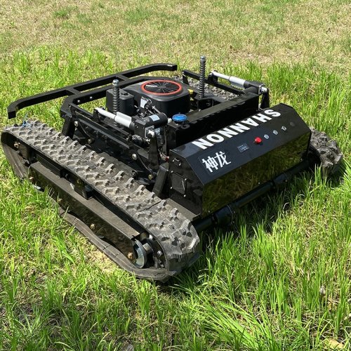 Rasaerba robot cingolato telecomandato – trincia a flail per prato
