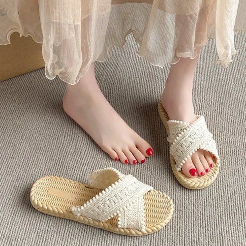 Sandales plates tressées style bohème en PVC, antidérapantes — sandales de plage casual pour l'été et les vacances