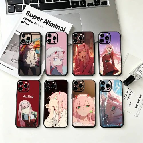 Casing iPhone Zero Two — kompatibel untuk iPhone 17/17E/16/15/14/13/12/11/X/XS/XR/7/7 Plus/SE. Tersedia juga untuk varian Pro/Pro Max/Mini.