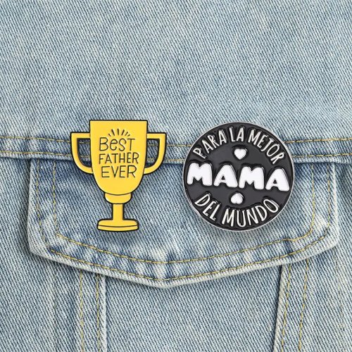 Enamel Lapel Pins – 'Best Father Ever' & 'Best Mom in the World' – Parent appreciation brooches, Mother's/Father's Day gift
