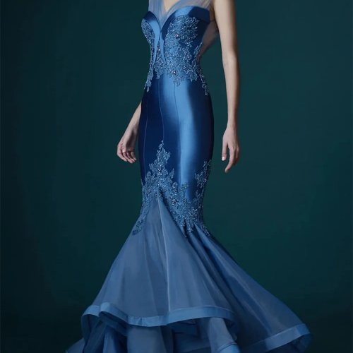 Vestido de gala largo corte evasé, tul, tirantes tipo tank, encaje y pedrería, hecho a medida — Vestido de fiesta/graduación