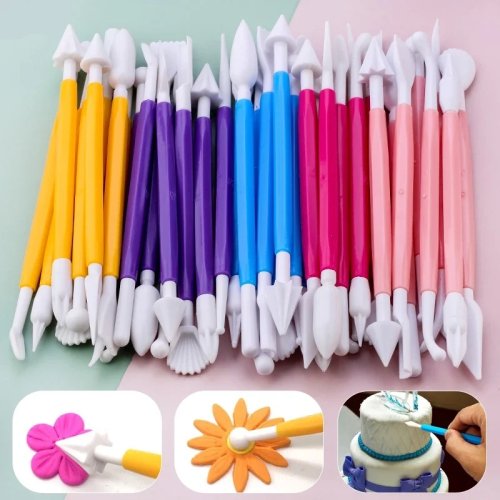 Lot 8 emporte-pièces et tampons pour fondant — Motifs fleurs et bonbons, outils de décoration pour pâte à sucre et modelage