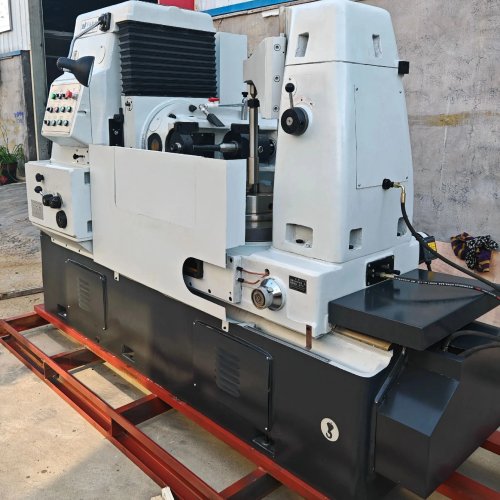 Hydrauliczna maszyna do hobbingu Y3180 — do obróbki kół zębatych i ślimaków