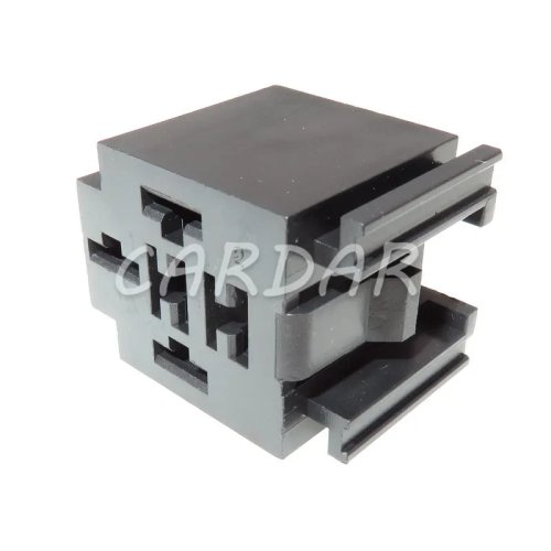 Conjunto 1 base de relé automóvel 5 pinos com pinos metálicos