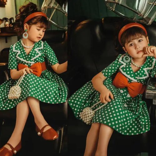 Vestido de niña con lunares, cuello camisero y manga corta — Casual de verano para niñas pequeñas