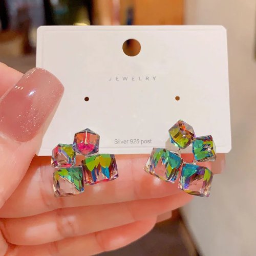 Aretes tipo botón en plata 925 estilo coreano con cristal y circonita cúbica — para mujer, lujo y tendencia