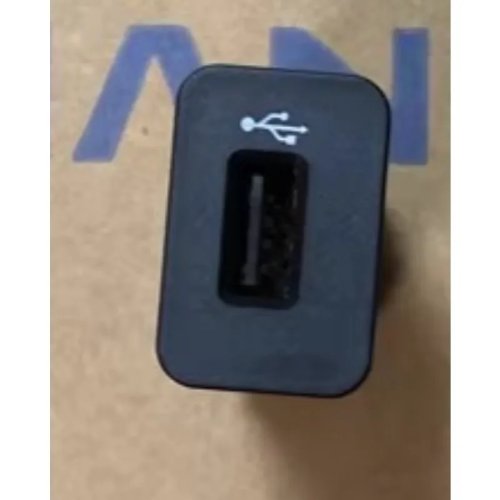 Toma USB frontal de datos original para Changan Eado / Oshan XT – repuesto OEM