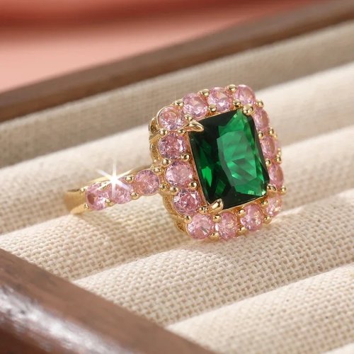 Anello vintage donna con zircone sintetico verde — elegante per fidanzamento o matrimonio, gioiello raffinato
