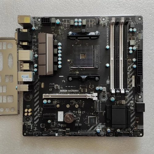 Gebruikt MSI B350M Bazooka moederbord, AM4, 4×DDR4, M.2, HDMI, VGA, DVI, mATX