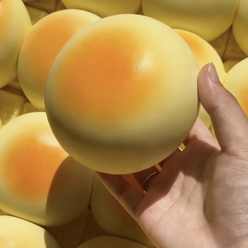 Milk Bread Squishy Toy — Soft Slow‑Rise Stress Relief, Food‑Grade Silicone