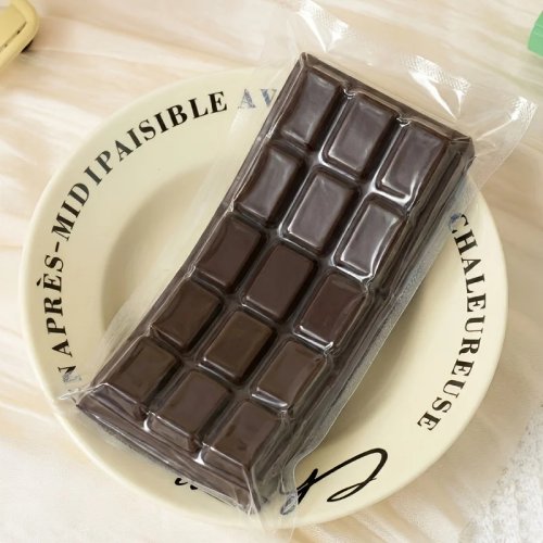 Squishy de chocolate para niños — pelota antiestrés ultra suave de recuperación lenta, juguete sensorial con forma de comida, unisex, ayuda con ansiedad/autismo (1 unidad por pedido)
