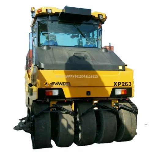 Резиновый каток XP263 26T с гидростатическим приводом и износостойкими шинами — В наличии