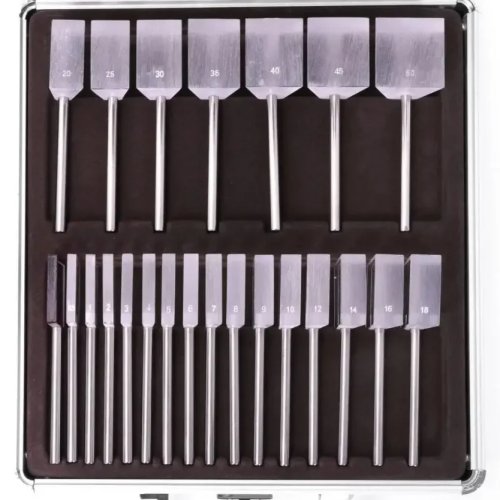 Medisch prismaset voor oftalmologie met handsteel — losse prisma's voor precisie optische instrumenten