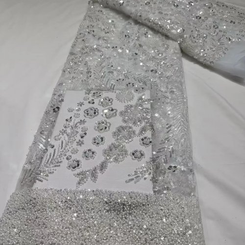 Tela de encaje africano/nigeriano blanco y plateado con cuentas y lentejuelas — Encaje tubular francés de alta calidad KCD2507