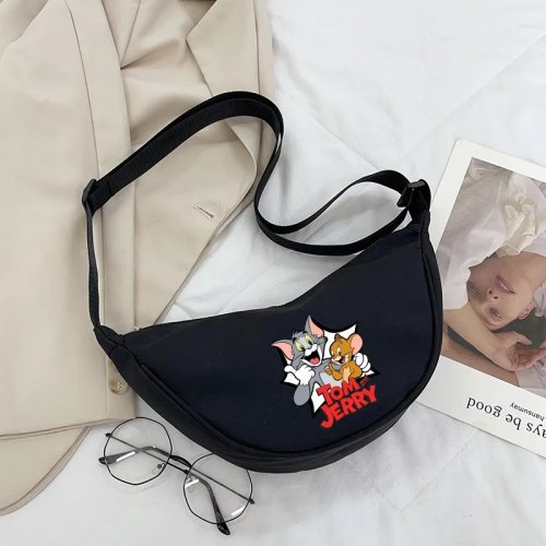 กระเป๋าสะพายข้าง Tom & Jerry ลายการ์ตูน — กระเป๋าไหล่/Crossbody สำหรับผู้หญิงและผู้ชาย ใช้พกพาในชีวิตประจำวัน