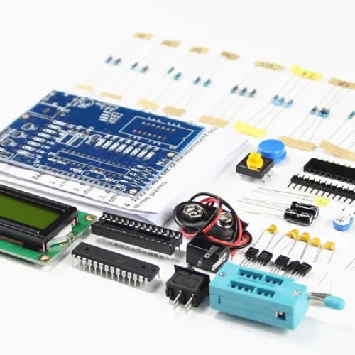DIY Transistor Tester Kit with Enclosure — Tests transistors, diodes, resistors and capacitors; multimeter-style component tester