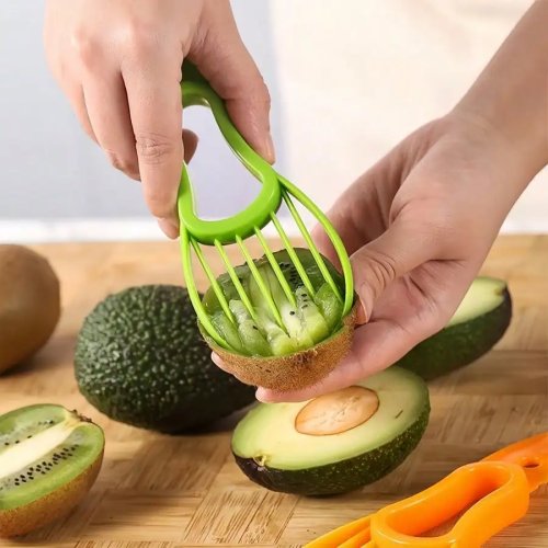3-in-1 Avocado Tool – slicer, pitter and scooper; multi-function peeling cutter and scraping spoon