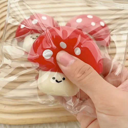 Cute Red Mushroom Squeeze Toy — Smiley Stress Ball, Slow-Rebound Novelty Gift for Parties & Holidays
