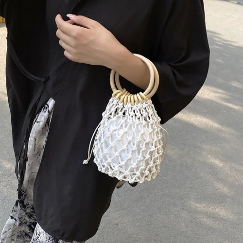 Túi cói đan tay — Túi bucket thủ công phong cách Hàn Quốc, quai đeo cổ tay, màu trơn