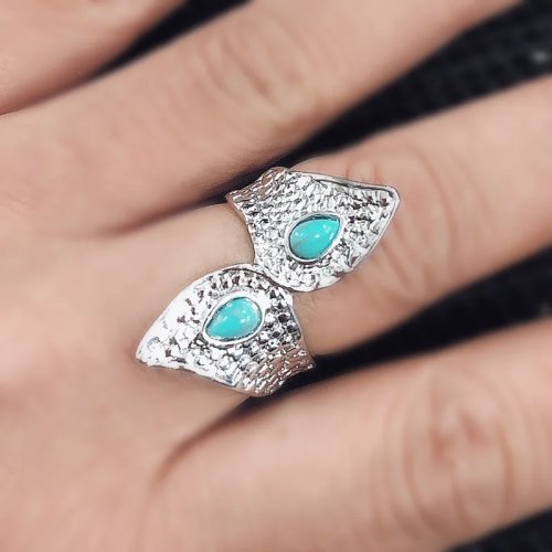 Bague rétro incrustée de turquoise, forme irrégulière, style bohème